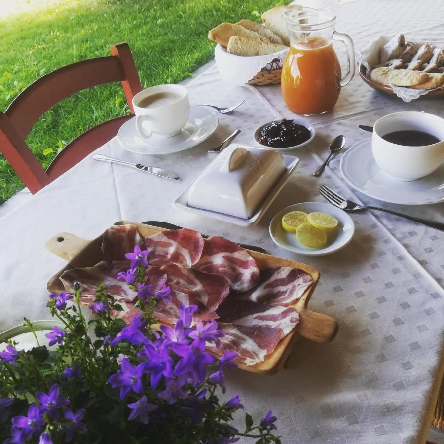 Agriturismo Carrucana Martis Екстериор снимка